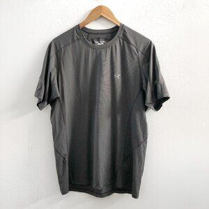 ARC'TERYX Performance Short Sleeve T-Shirt Size Large